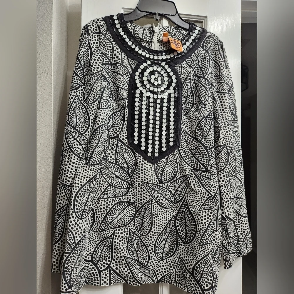 TORY Burch Sequin Embellished‎ Black and White long sleeve Tunic Top 2